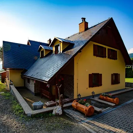 Esty Chalet